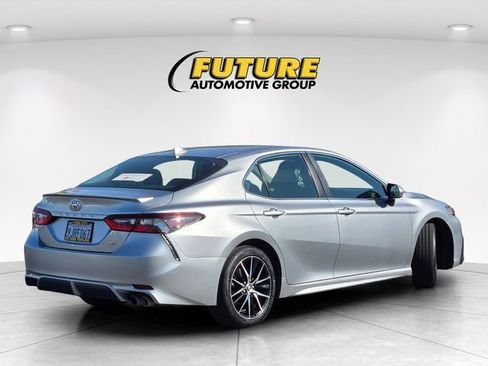 Certified 2024 Toyota Camry SE w/ Convenience Package FWD image 5