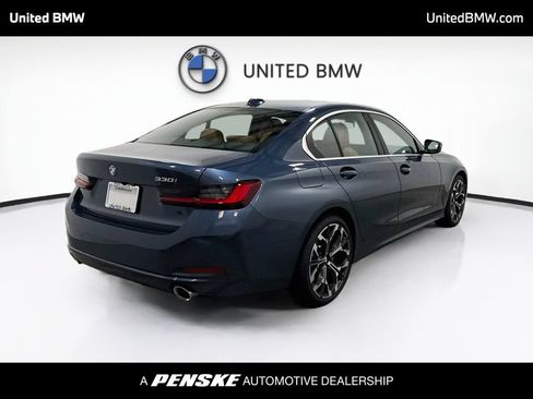 Used 2026 BMW 330i Sedan RWD image 5
