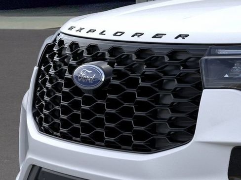 New 2026 Ford Explorer ST-Line RWD image 17