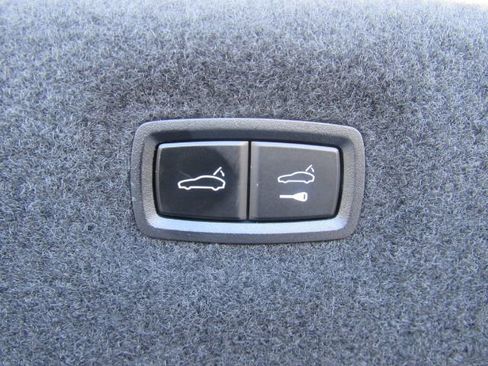 Used 2024 Audi e-tron GT Premium Plus w/ Executive Package image 26