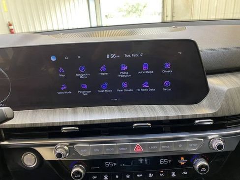 Used 2024 Kia Telluride SX w/ Towing Package image 41