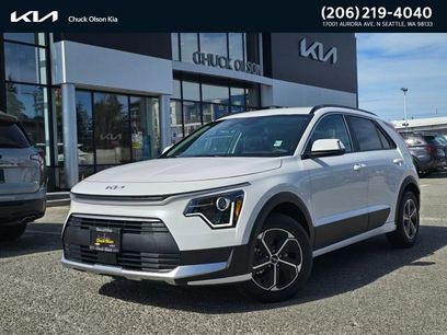 New 2025 Kia Niro EX