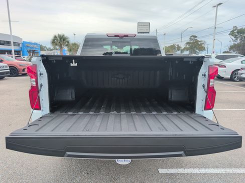 New 2026 Chevrolet Silverado 1500 High Country AWD/4WD image 30