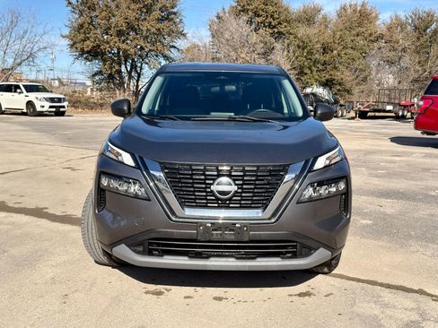 Used 2022 Nissan Rogue S image 9