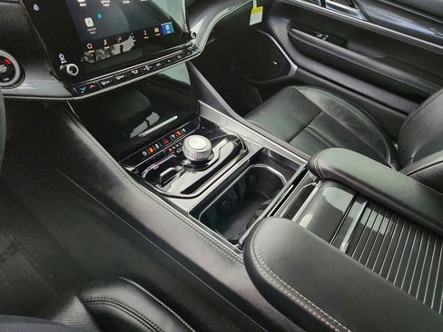 Used 2022 Jeep Wagoneer Series I w/ Convenience Group I image 17