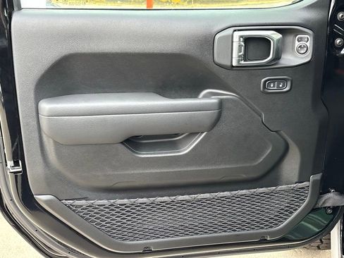 New 2026 Jeep Gladiator Rubicon w/ Safety Group image 11