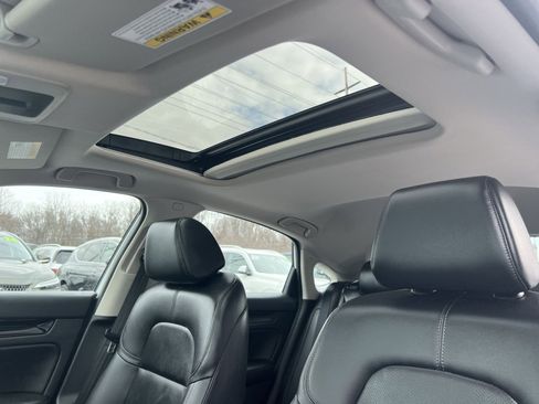 Used 2024 Honda Civic EX-L image 23