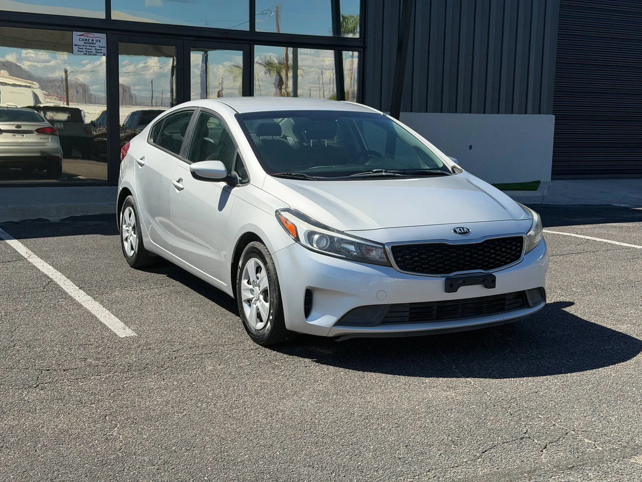 Used 2017 Kia Forte LX FWD image 12