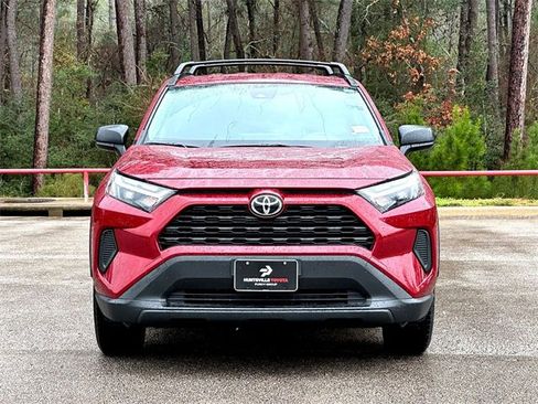 New 2025 Toyota RAV4 LE image 3