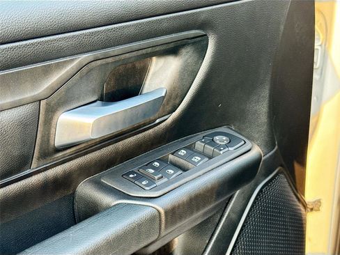 Used 2025 RAM 1500 Classic Warlock image 16