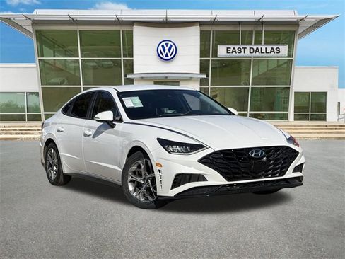 Used 2023 Hyundai Sonata SEL image 1