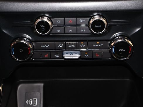 New 2026 Ford F150 XLT w/ Equipment Group 302A MID AWD/4WD image 27