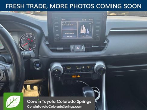 Used 2019 Toyota RAV4 XLE Premium image 12