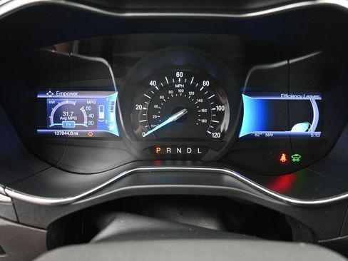 Used 2013 Ford Fusion SE FWD image 4
