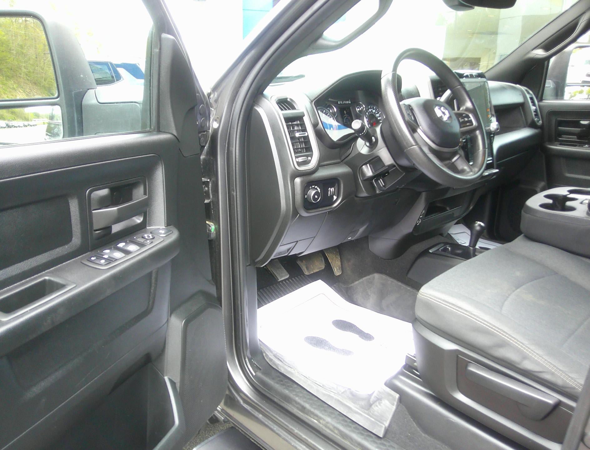 Used 2023 RAM 2500 Tradesman AWD/4WD image 8