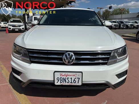 Used 2018 Volkswagen Tiguan SE image 3
