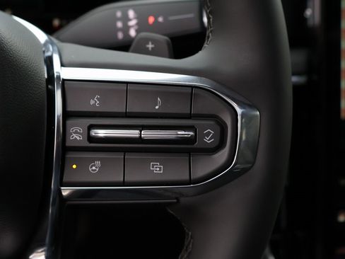 New 2026 GMC Yukon XL Denali w/ Denali Reserve Package image 42