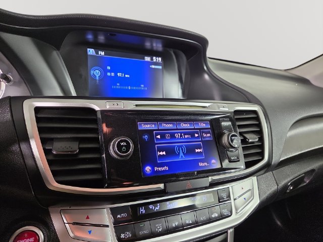 Used 2015 Honda Accord EX-L image 17