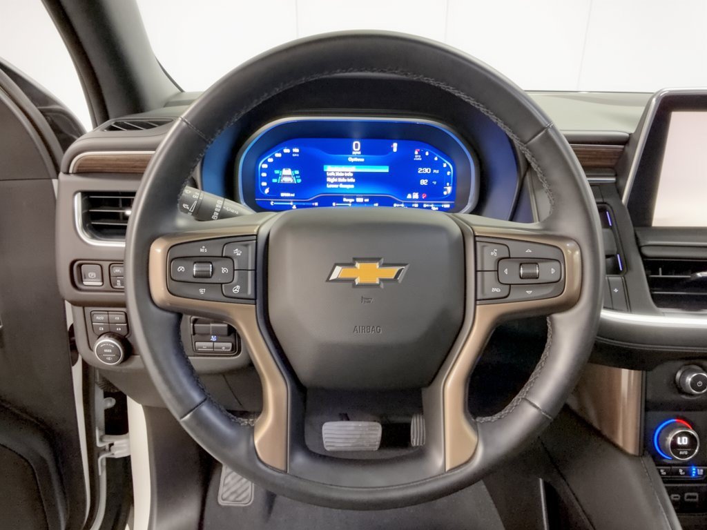 Used 2023 Chevrolet Tahoe High Country AWD/4WD image 10