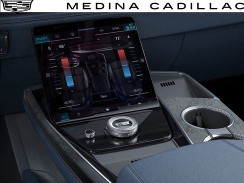 New 2025 Cadillac Escalade IQ Luxury 2 image 24