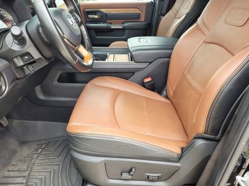 Used 2022 RAM 3500 Limited AWD/4WD image 24