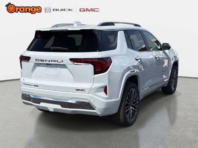 New 2027 GMC Terrain Denali AWD/4WD image 3
