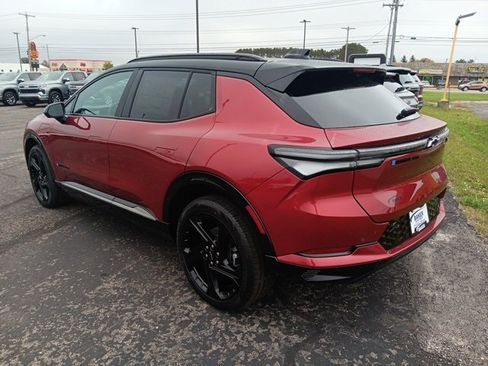 New 2026 Chevrolet Equinox EV RS image 5