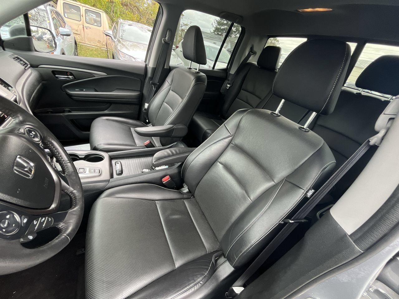 Used 2023 Honda Ridgeline RTL-E image 3