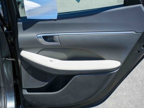 Used 2023 Hyundai Sonata Blue FWD image 17