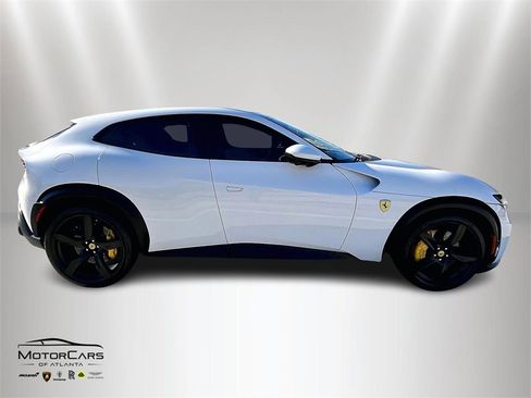 Used 2025 Ferrari Purosangue image 6