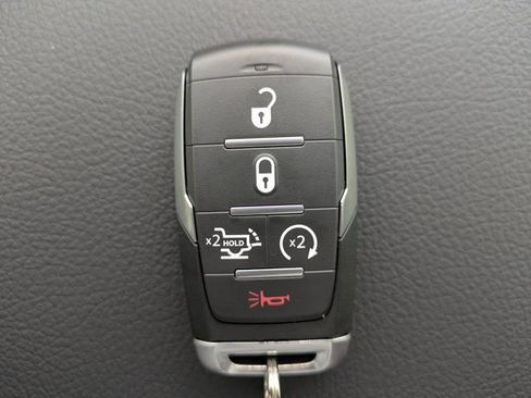 New 2026 RAM 1500 Big Horn AWD/4WD image 31