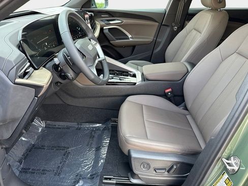 Certified 2025 Audi Q5 Premium Plus w/ Premium Plus image 16