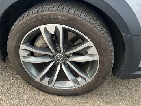 Used 2017 Audi A4 2.0T allroad Premium Plus w/ Premium Plus Package image 34