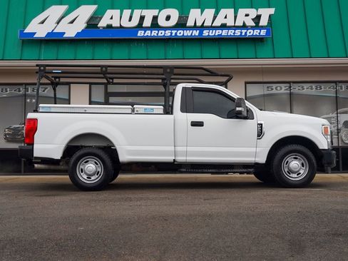 Used 2020 Ford F250 XL w/ Power Equipment Group image 2