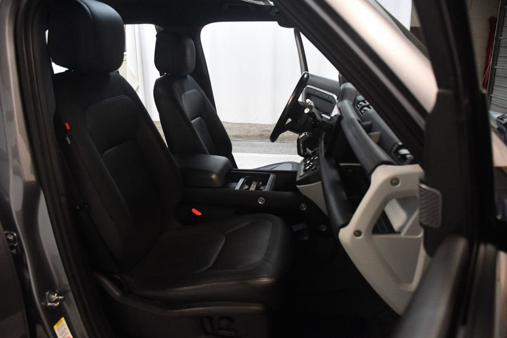 Used 2022 Land Rover Defender 110 X-Dynamic HSE AWD/4WD image 30