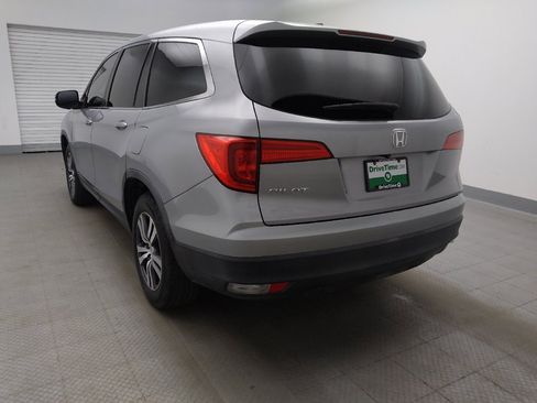 Used 2017 Honda Pilot EX image 6