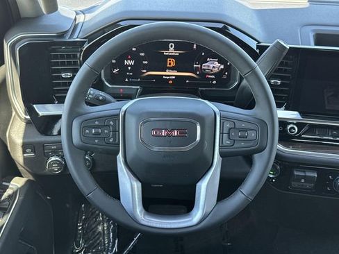 New 2026 GMC Sierra 1500 Elevation image 8