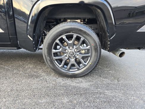 Used 2023 Toyota Tundra Platinum w/ Advanced Package image 35