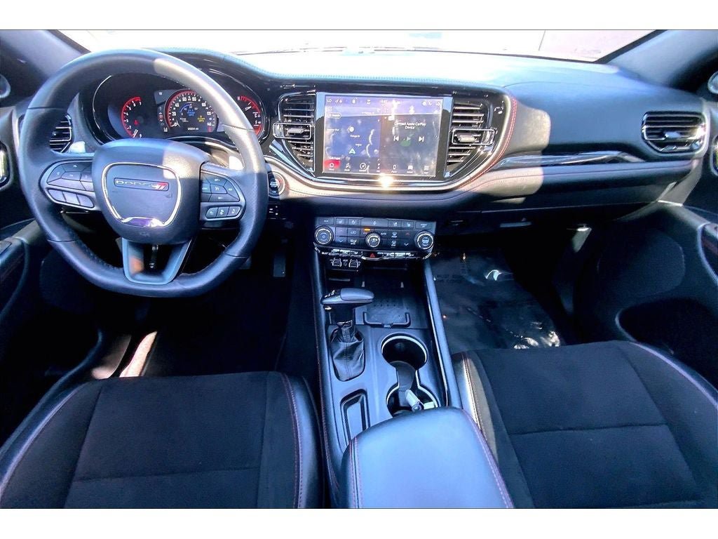 Used 2025 Dodge Durango GT AWD/4WD image 17