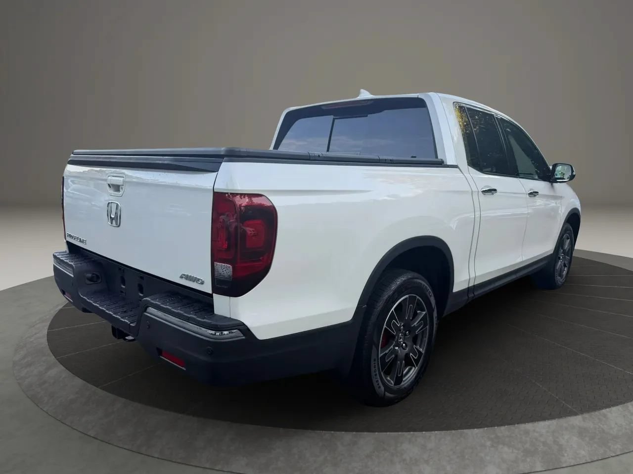 Used 2019 Honda Ridgeline RTL-E image 5