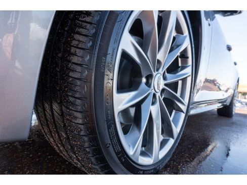 Used 2025 Cadillac CT5 Sport w/ Technology Package image 9