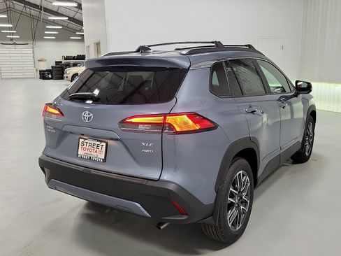 New 2026 Toyota Corolla Cross XLE w/ Convenience Package image 4