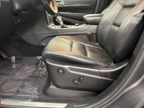 Used 2018 Jeep Grand Cherokee Limited image 10