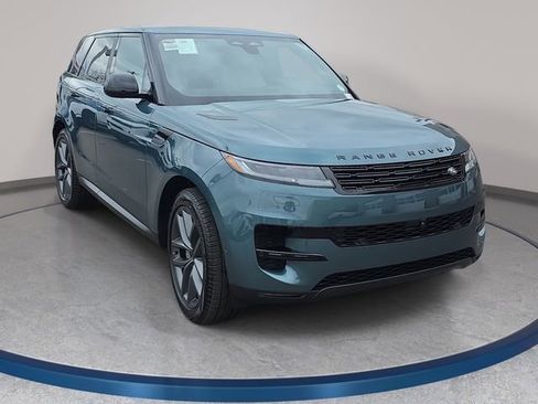 New 2026 Land Rover Range Rover Sport SE AWD/4WD image 3