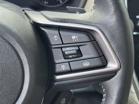 Used 2025 Subaru Outback Limited XT AWD/4WD image 25