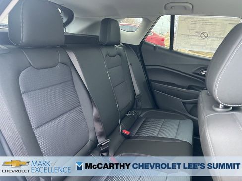 New 2026 Chevrolet Trax LT image 19