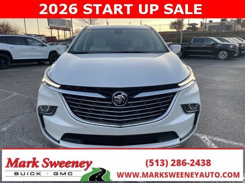 Used 2022 Buick Enclave Essence w/ Experience Buick Package image 3