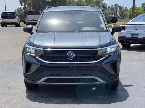 Used 2024 Volkswagen Taos S FWD image 9