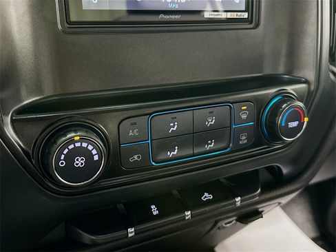 Used 2018 Chevrolet Silverado 1500 W/T image 15