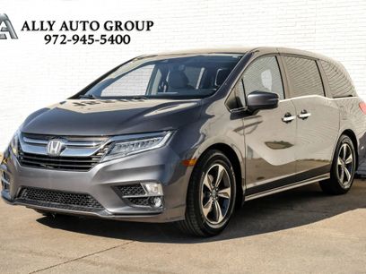 Used 2018 Honda Odyssey Touring
